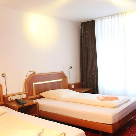 Wali'S Hotel Bielefeld Kültér fotó