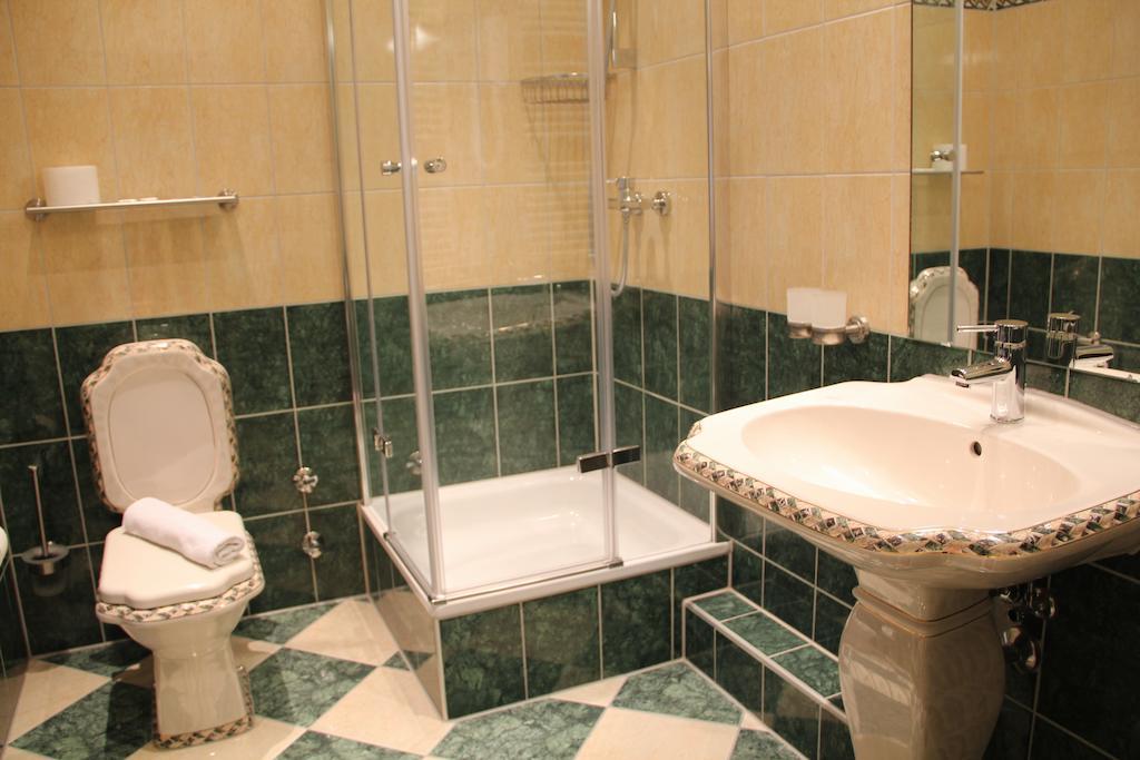 Wali'S Hotel Bielefeld Kültér fotó
