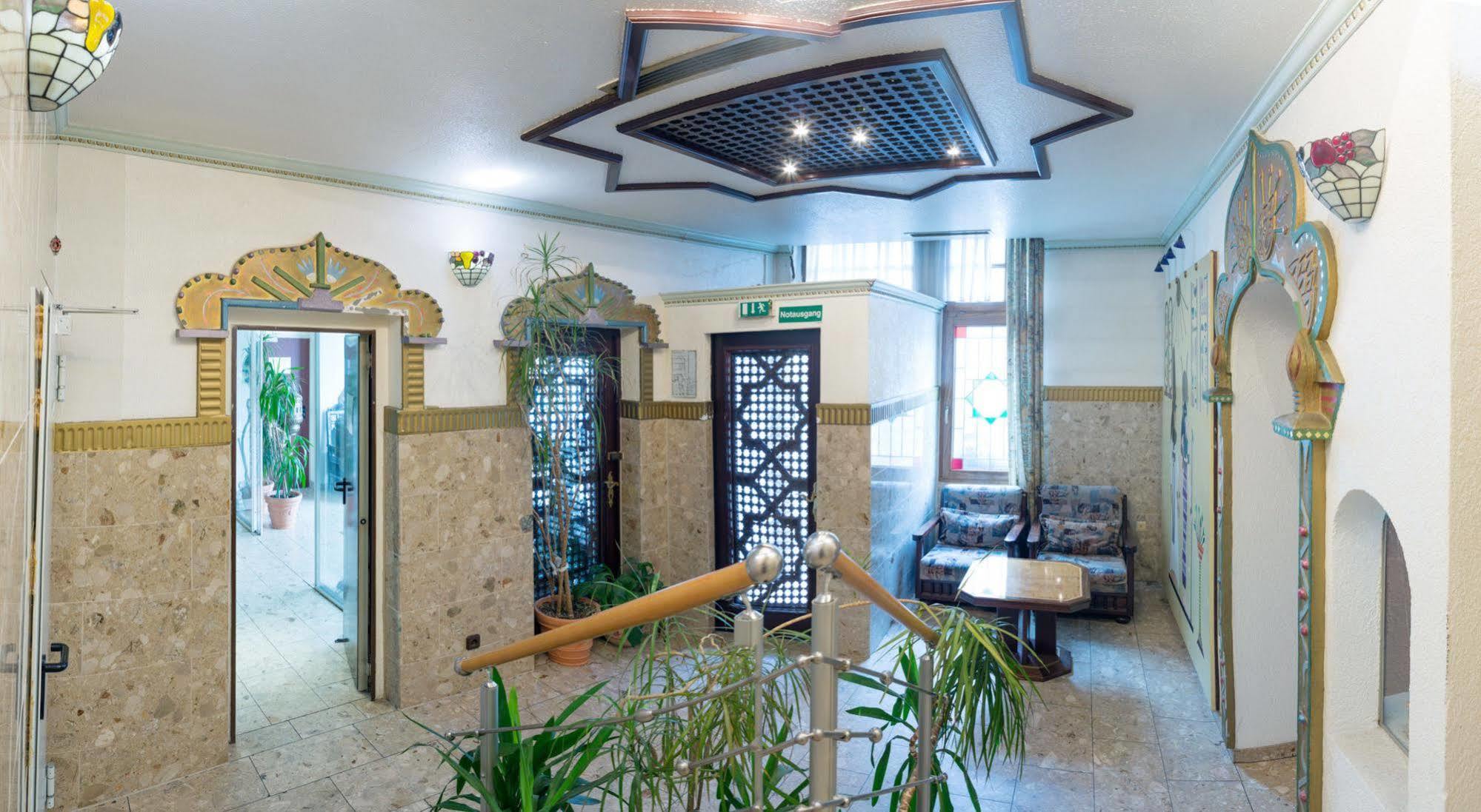 Wali'S Hotel Bielefeld Kültér fotó